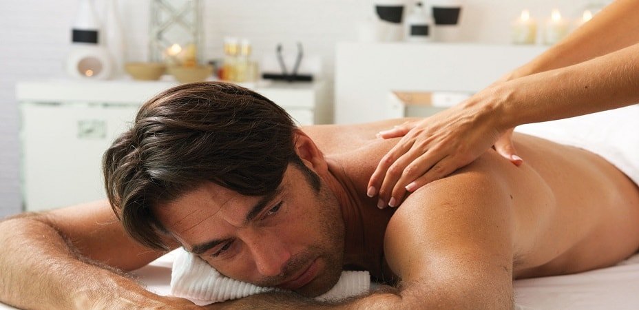 Read more about the article Female to Male Massage